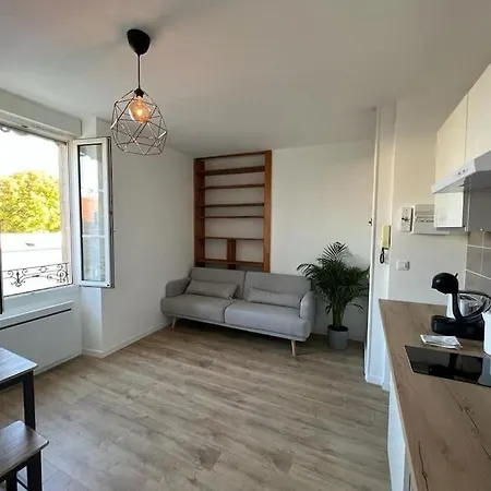 Apartment Le Comte De Lesseps Centre Bsb Dijon